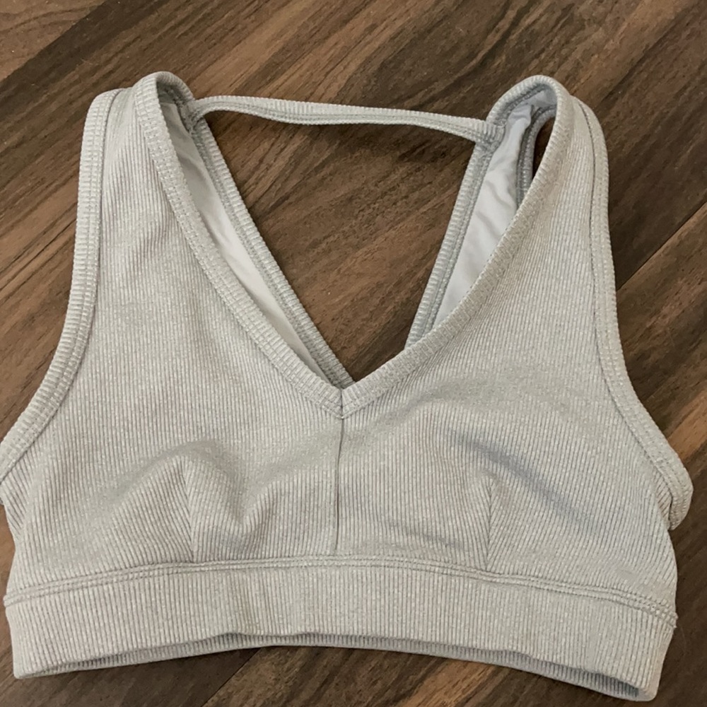 Alo Gray Sports Bra